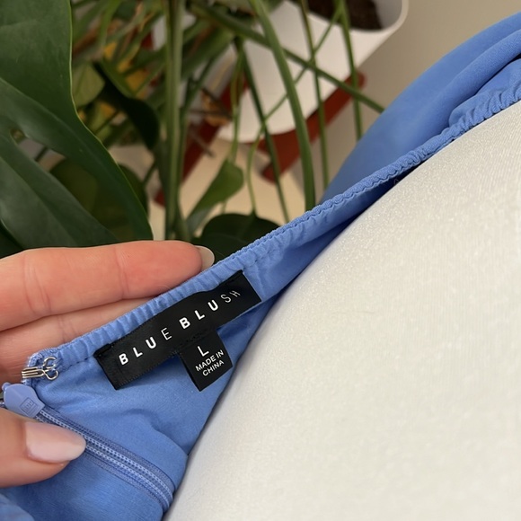 Ladies Blue Romper! Sz Lrg! - Picture 3 of 3